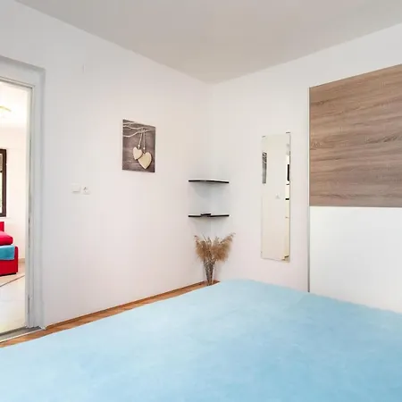 Linda Apartment *